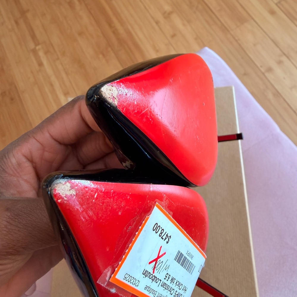 Christian Louboutin Hot Chick Patent 100 - Picture 6 of 8